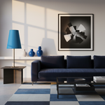 Ambiance contemporaine abat-jour conique bleu pétrole