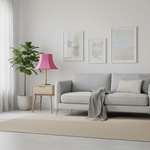 Ambiance contemporaine avec abat-jour rose