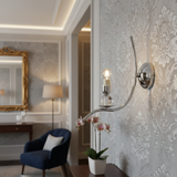 Applique murale chromée dans un décor chic